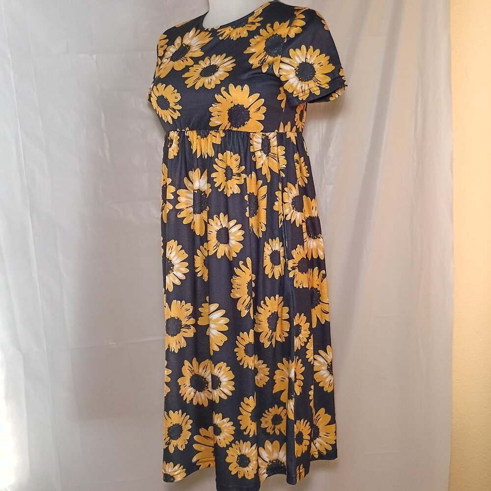 Veseacky Sun Dress 💞💞 - Picture 5 of 17